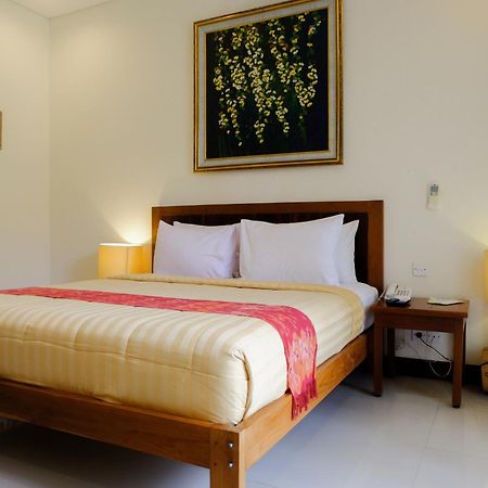 Mina Tanjung Hotel Exterior photo