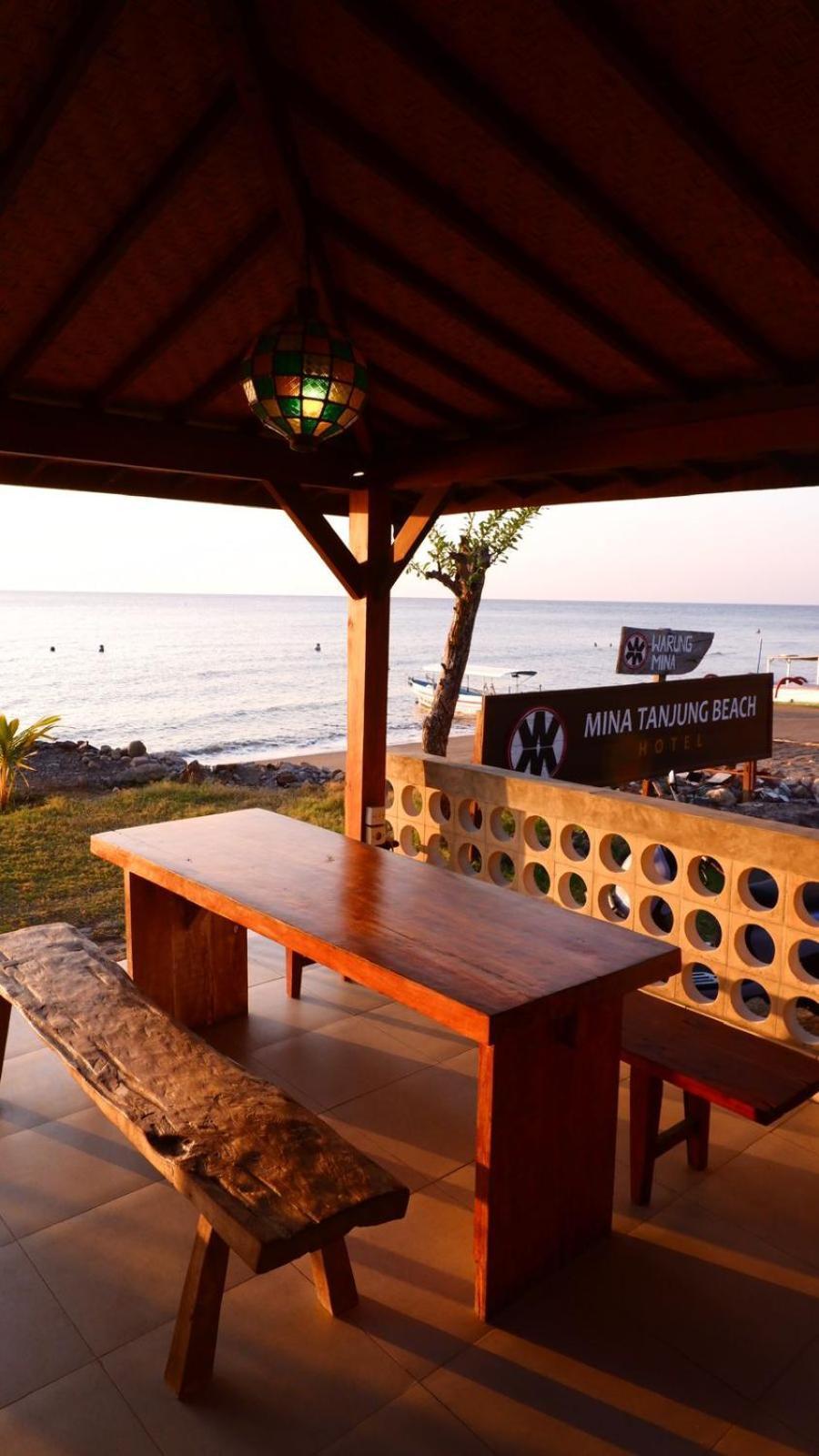Mina Tanjung Hotel Exterior photo